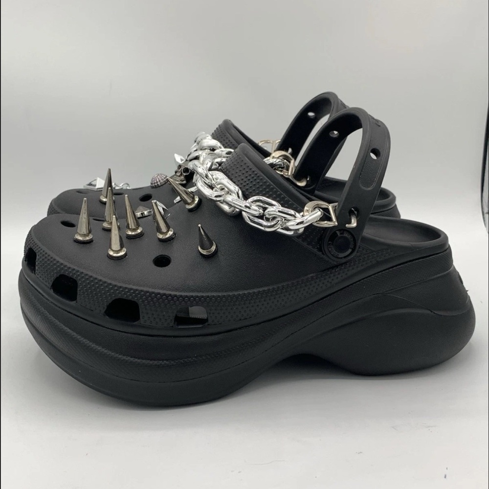 Crocs Bay Studded Goth Cyberpunk Platform Clog Black, Size US Wo’s 8, Men’s 6.5 - Picture 3 of 9